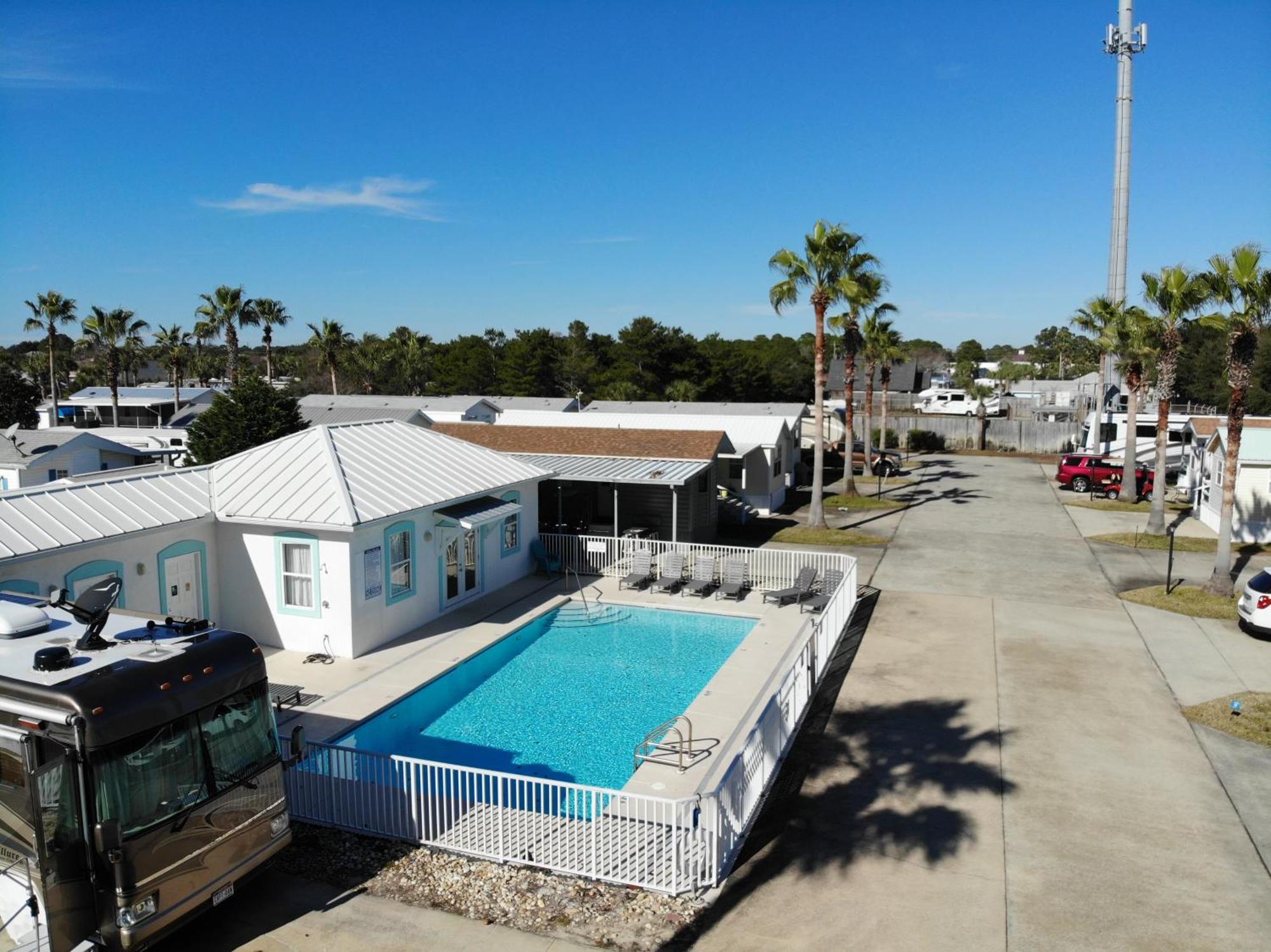 Family Friendly Beach Home Located In Beautiful Miramar Beach, Fl Destin Bagian luar foto